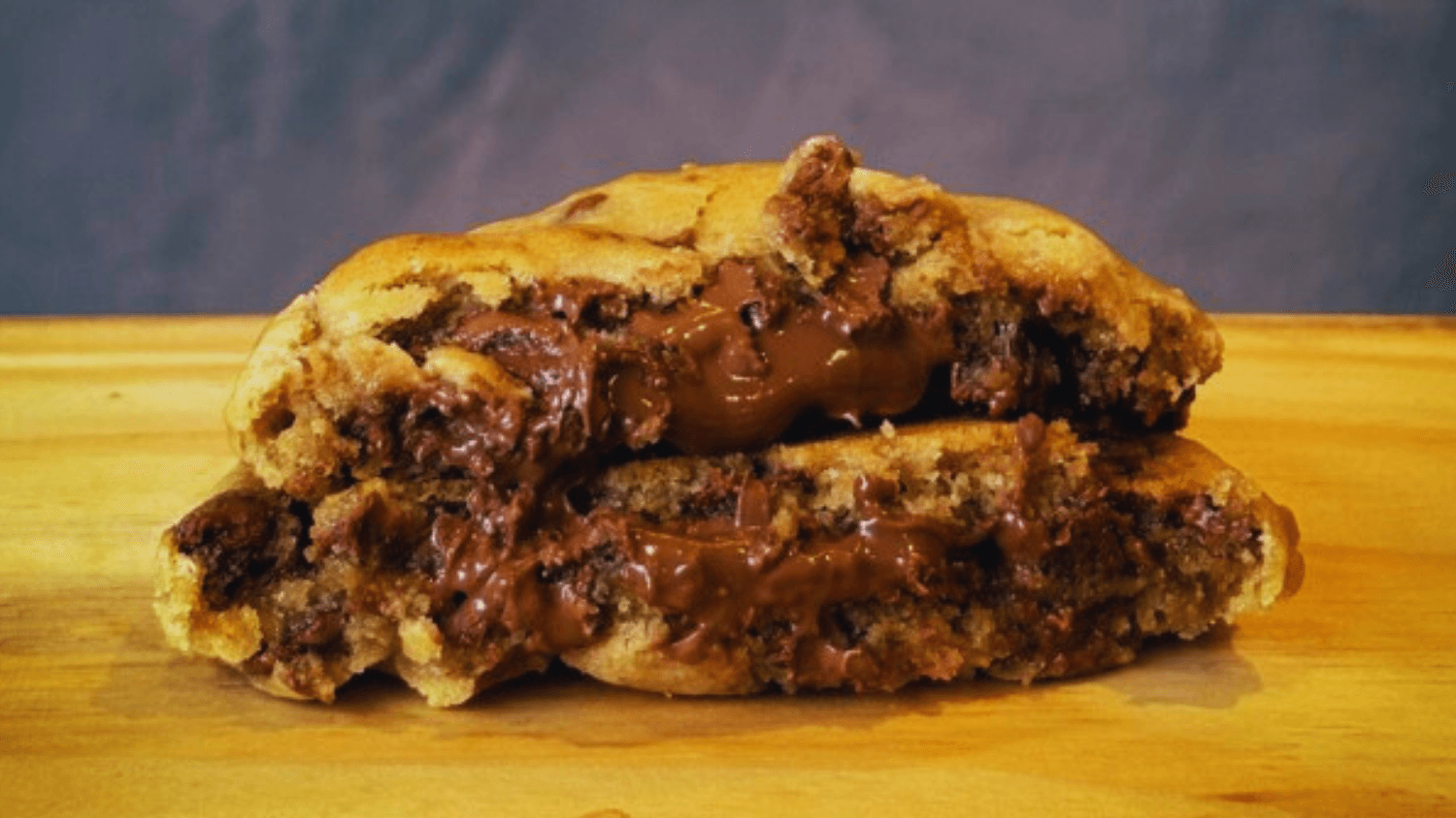 Cookies artesanais de verdade tradicional com gotas de chocolate